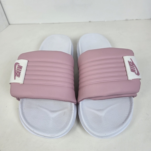 Women's Nike Offcourt Adjust Elemental Pink Slide Sandals - Picture 5 of 11